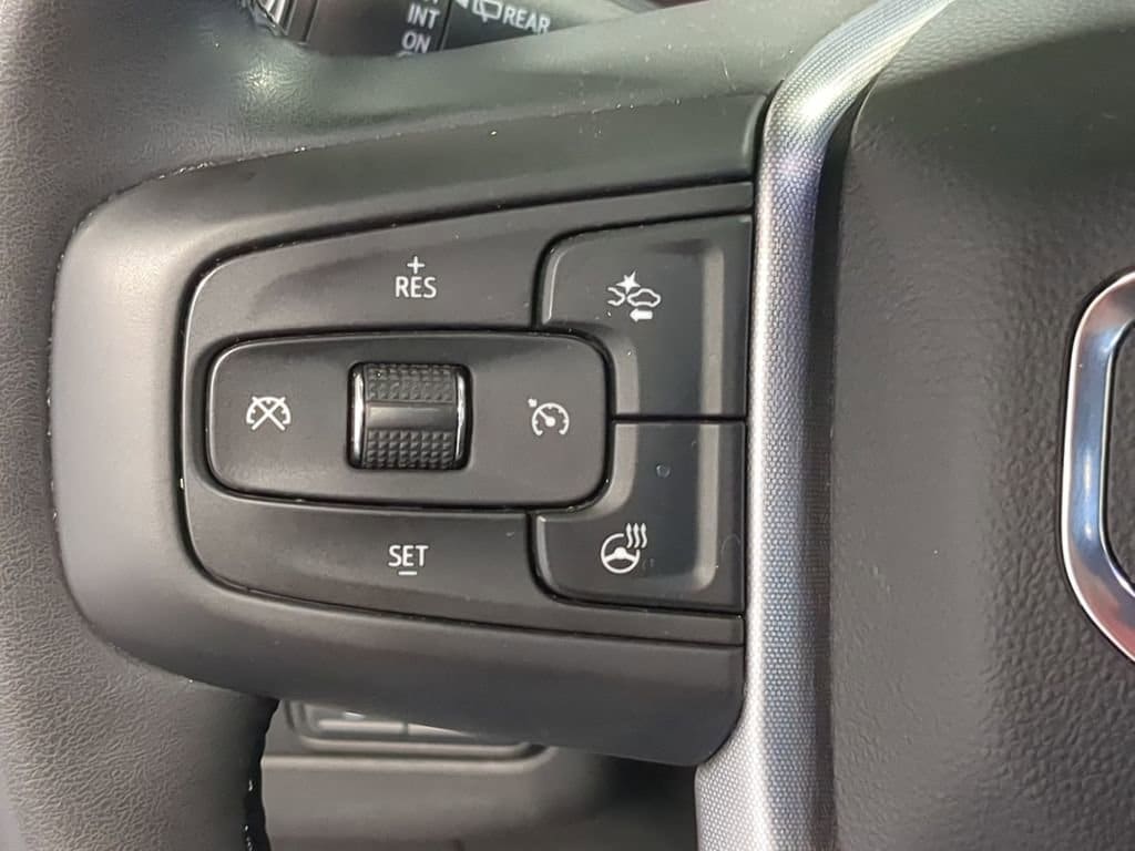 Thumbnail: 2023 GMC Yukon XL - 24