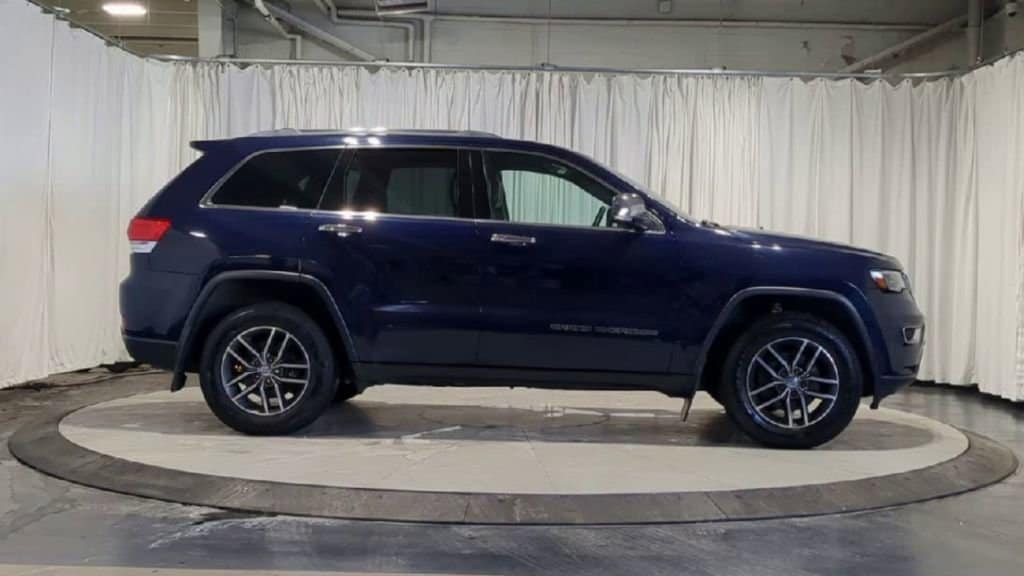 Thumbnail: 2018 Jeep Grand Cherokee - 9