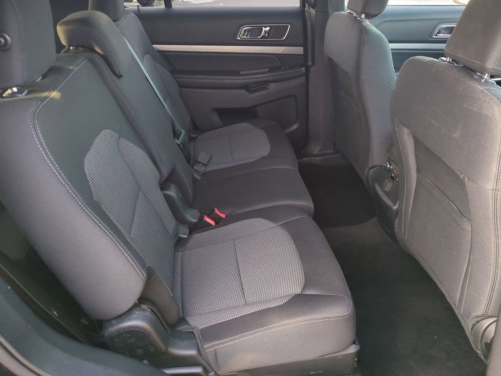 Thumbnail: 2019 Ford Explorer - 14