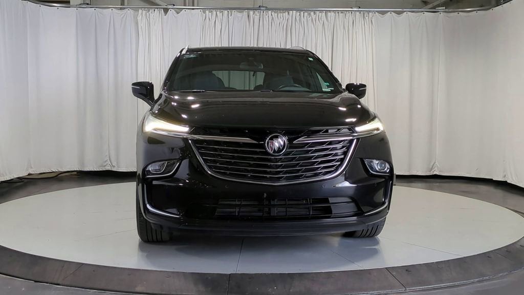 Thumbnail: 2023 Buick Enclave - 3