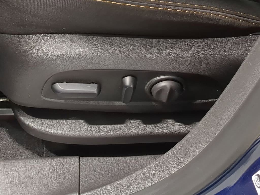 Thumbnail: 2020 GMC Terrain - 21