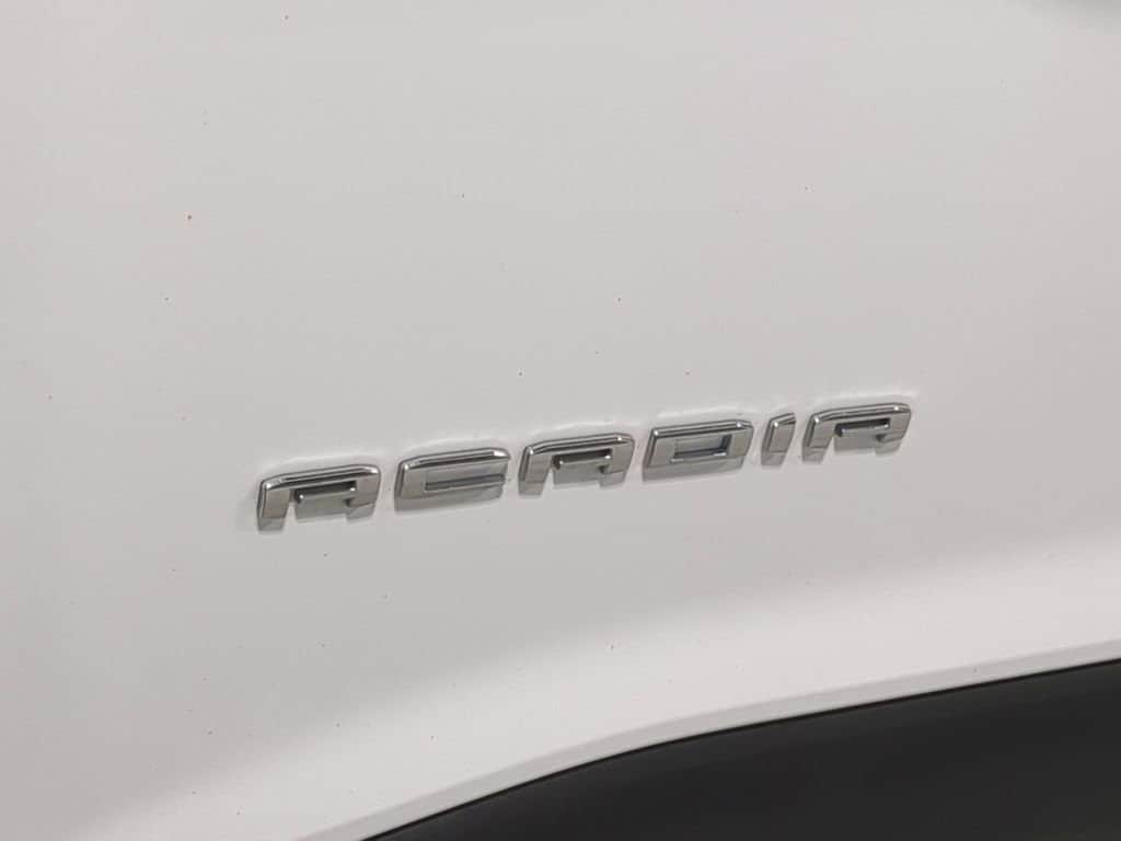 Thumbnail: 2023 GMC Acadia - 24