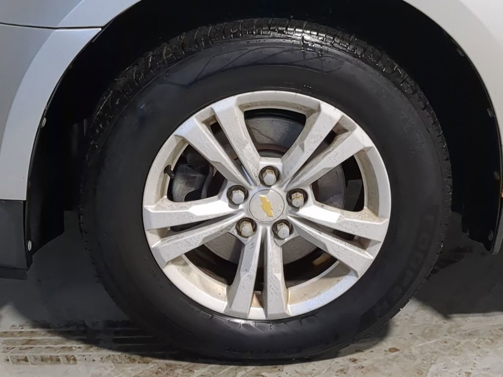 Thumbnail: 2012 Chevrolet Equinox - 27