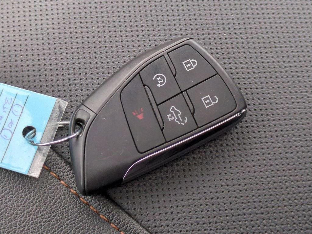 Thumbnail: 2023 GMC Sierra 1500 - 43