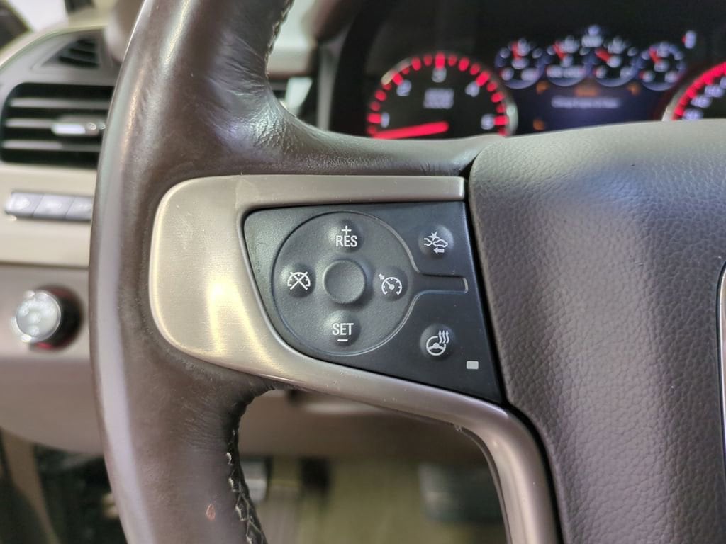 2016 GMC Yukon XL Denali 28