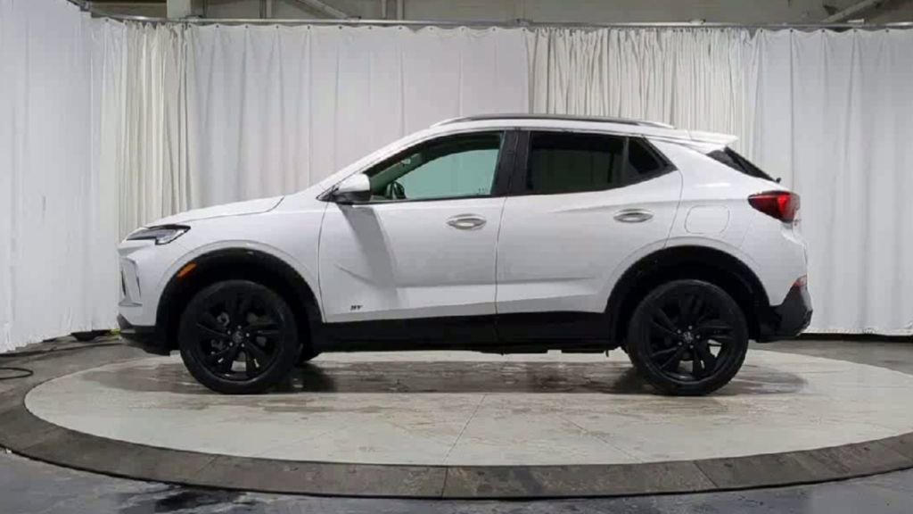 Thumbnail: 2025 Buick Encore GX - 6