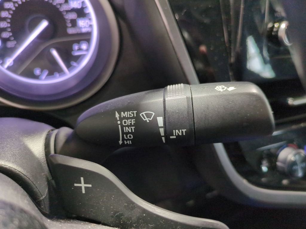 Thumbnail: 2023 Toyota Camry - 24