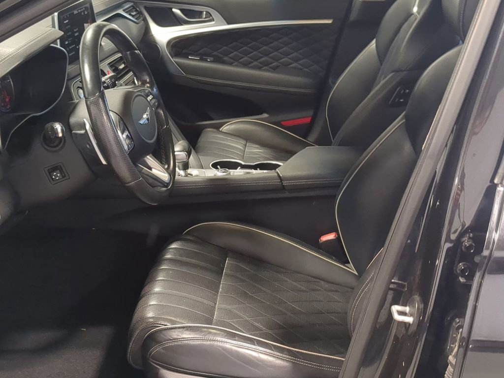 Thumbnail: 2019 Genesis G70 - 20
