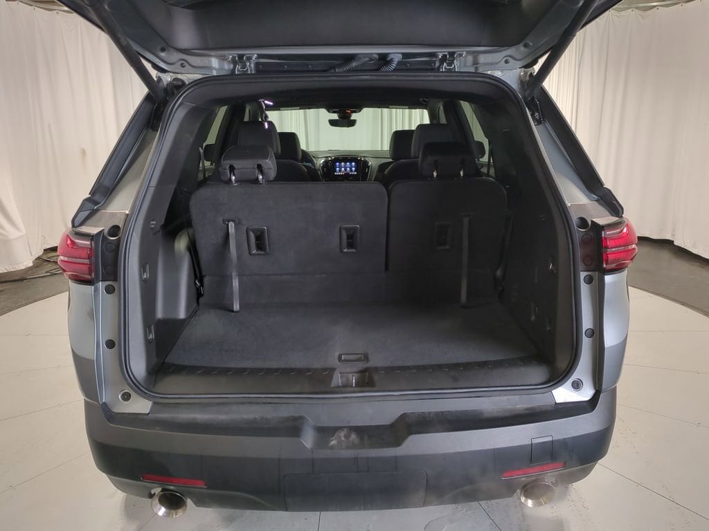 Thumbnail: 2023 Chevrolet Traverse - 34