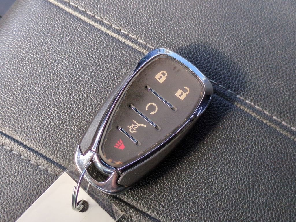 Thumbnail: 2022 Chevrolet Traverse - 40