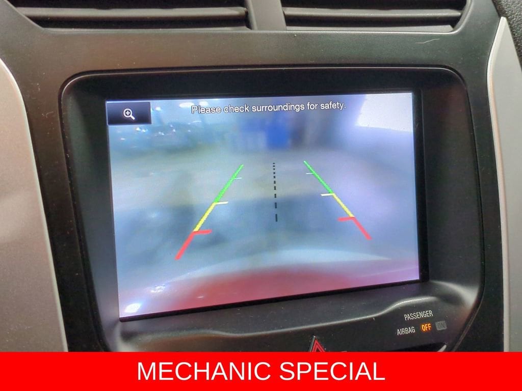 Thumbnail: 2013 Ford Explorer - 28