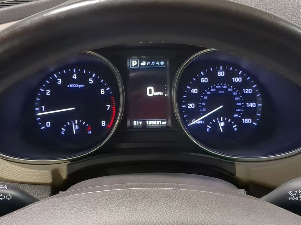 Thumbnail: 2017 Hyundai Santa Fe - 37