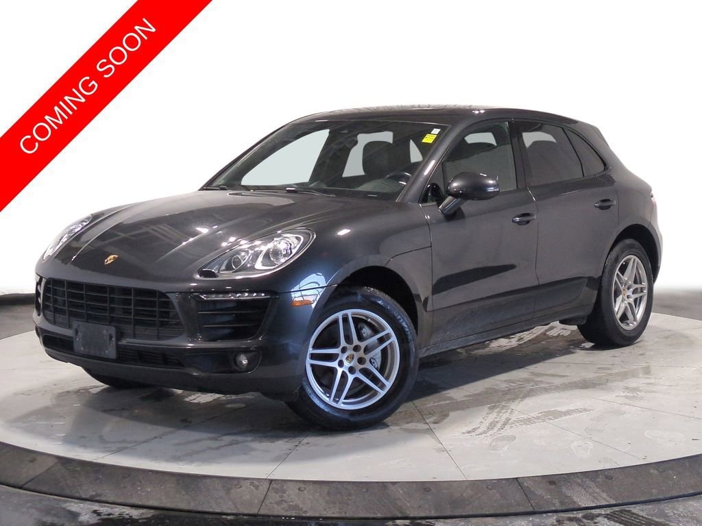2018 Porsche Macan  -
                  Troy, MI