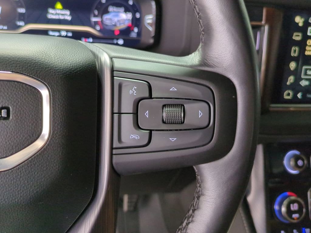 Thumbnail: 2023 GMC Yukon - 23