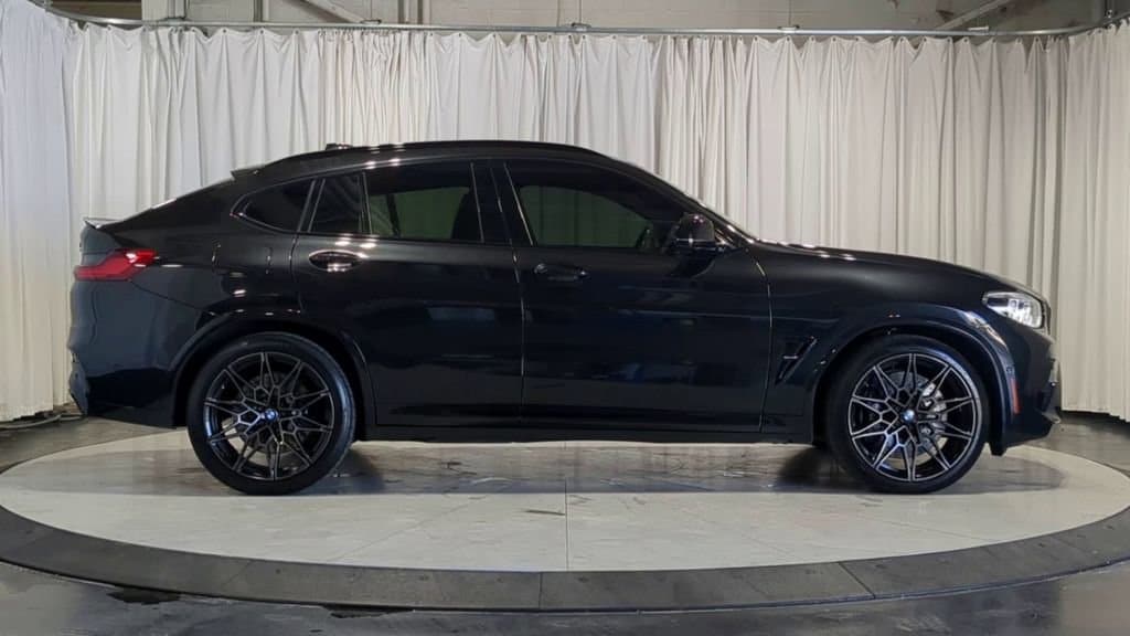 Thumbnail: 2021 BMW X4 - 11