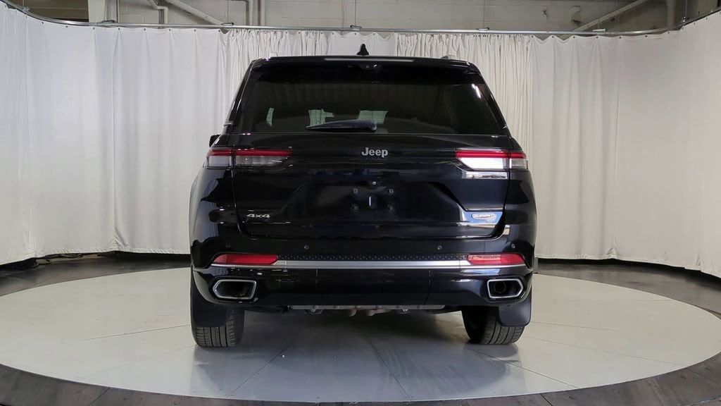 Thumbnail: 2022 Jeep Grand Cherokee - 9