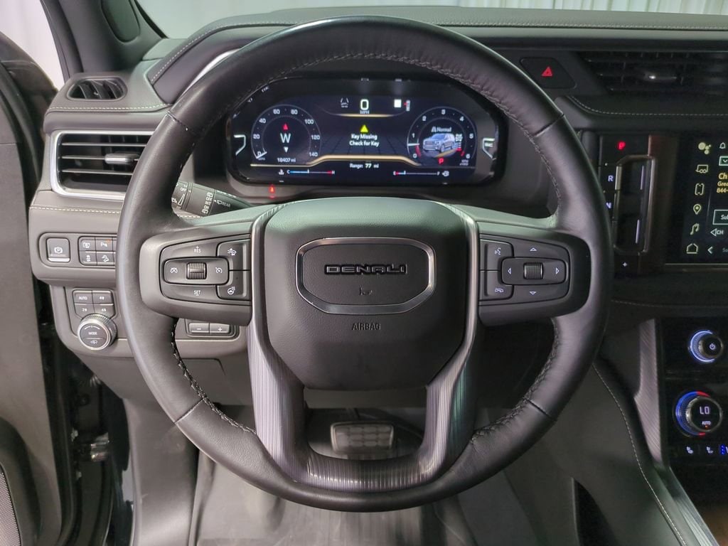 Thumbnail: 2023 GMC Yukon - 21