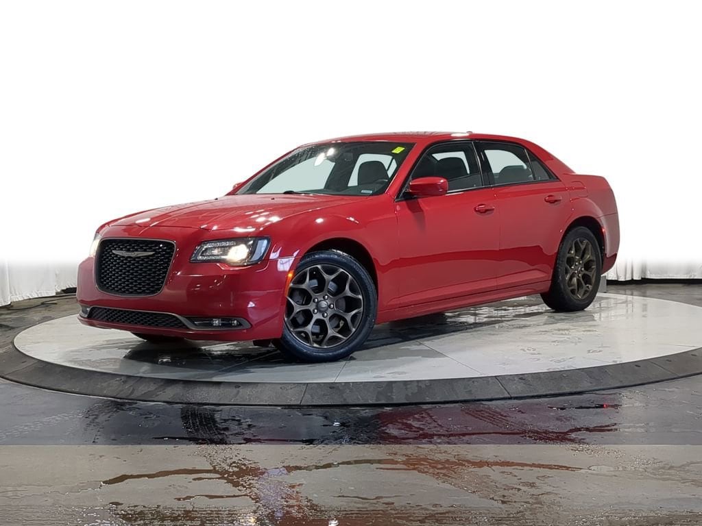 Thumbnail: 2017 Chrysler 300 - 1