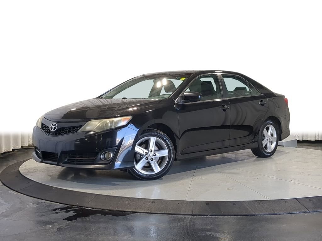 2014 Toyota Camry L -
                  Troy, MI