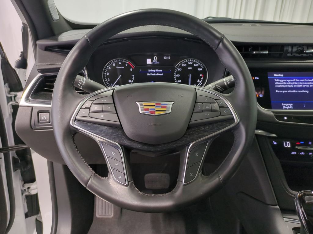 Thumbnail: 2023 Cadillac XT5 - 21