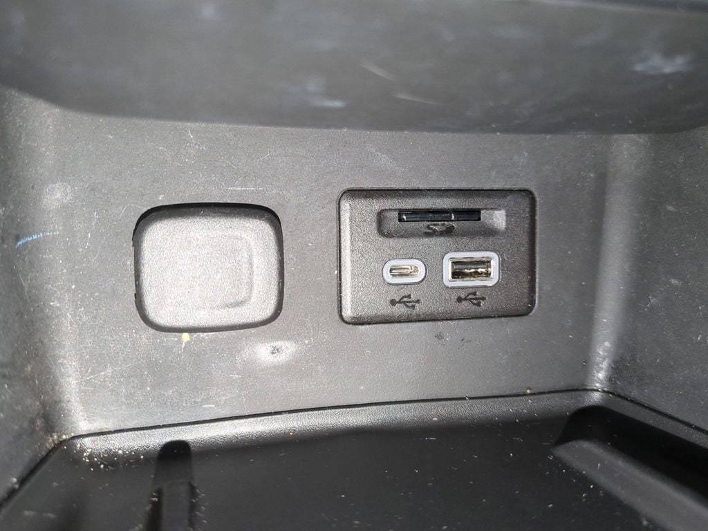 Thumbnail: 2022 GMC Acadia - 40