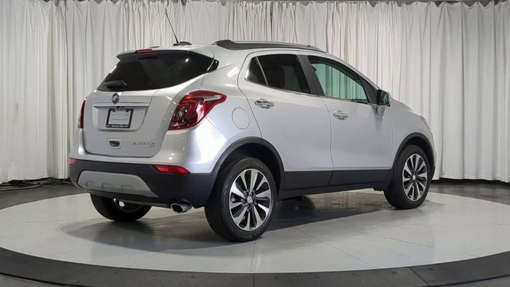 Thumbnail: 2022 Buick Encore - 9