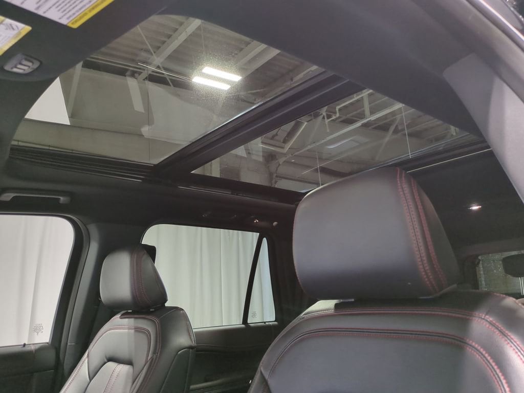 Thumbnail: 2023 Ford Expedition - 18