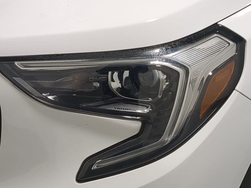 Thumbnail: 2020 GMC Terrain - 22