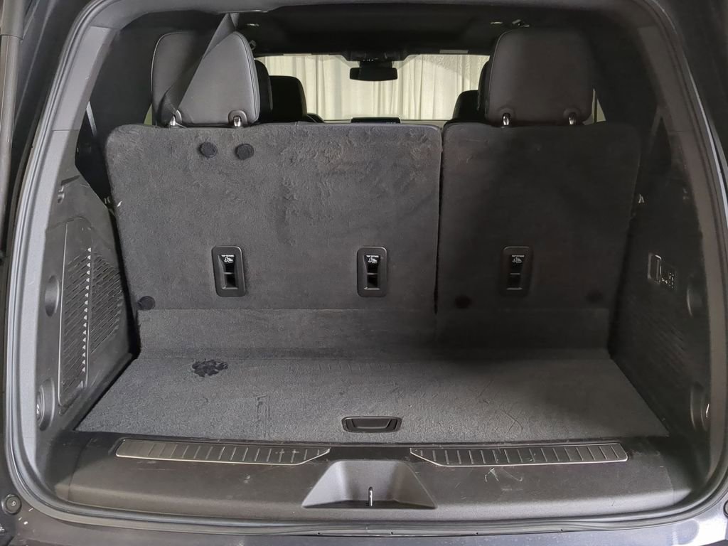 Thumbnail: 2023 Chevrolet Tahoe - 50