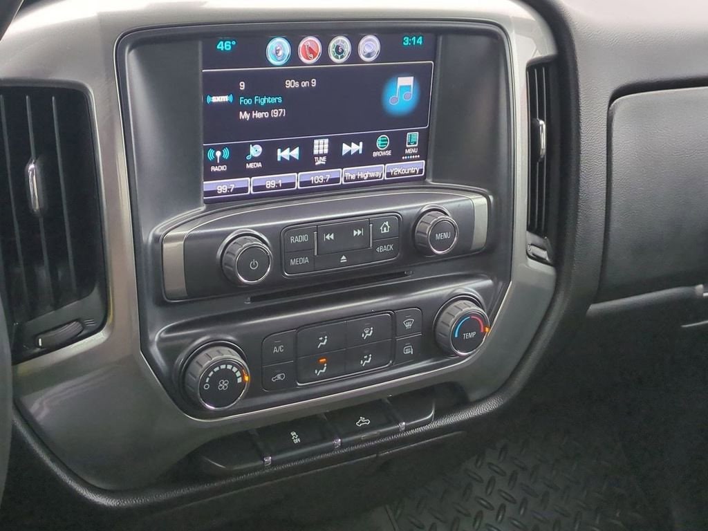 Thumbnail: 2017 Chevrolet Silverado 1500 - 30