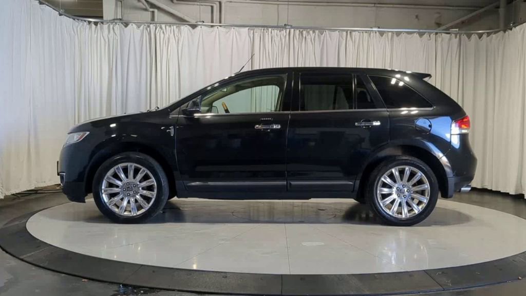 Thumbnail: 2015 Lincoln MKX - 5