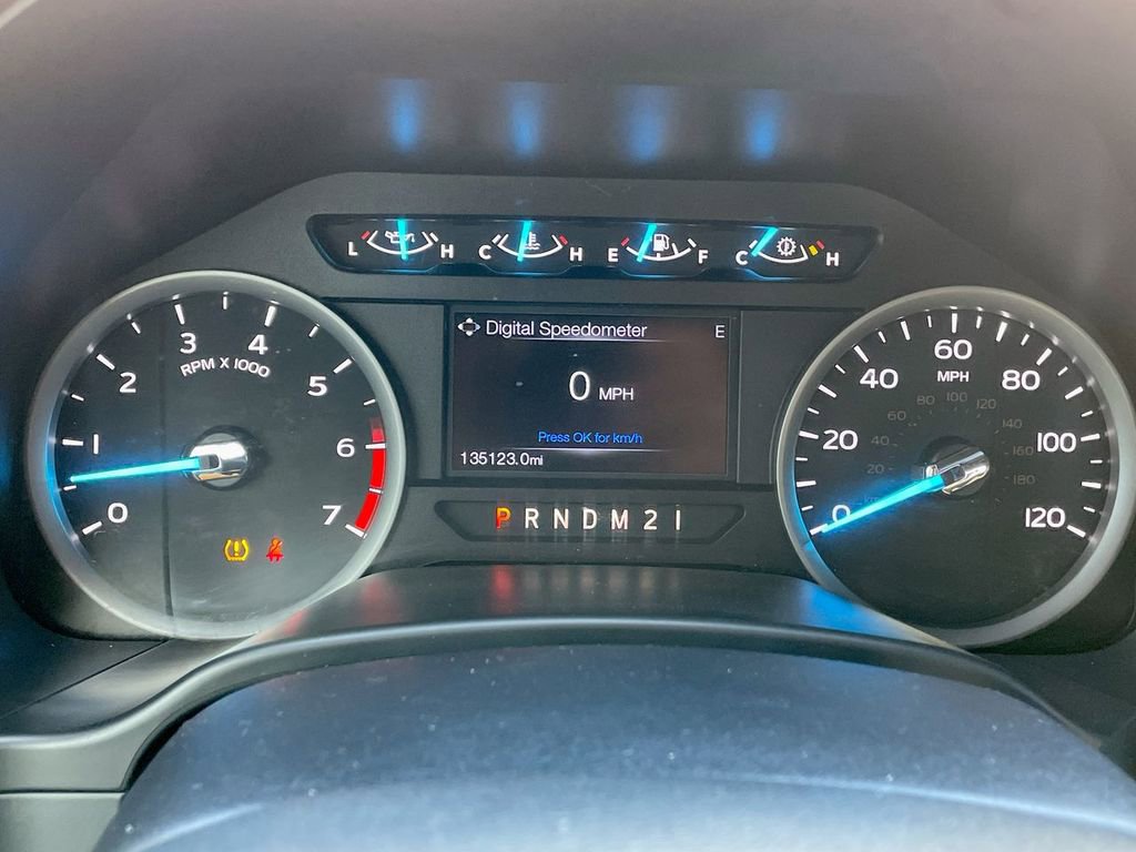 Thumbnail: 2017 Ford Econoline - 33