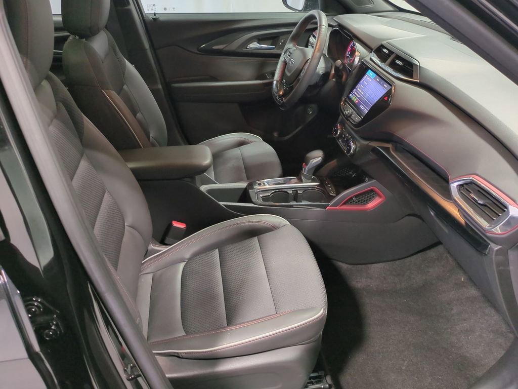 Thumbnail: 2023 Chevrolet TrailBlazer - 28