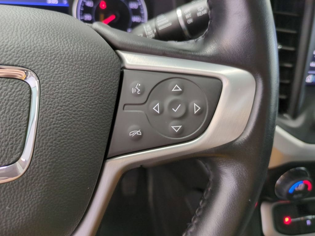 2022 GMC Acadia SLT 22