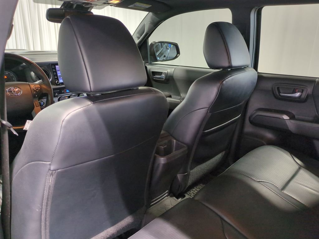 Thumbnail: 2021 Toyota Tacoma - 21