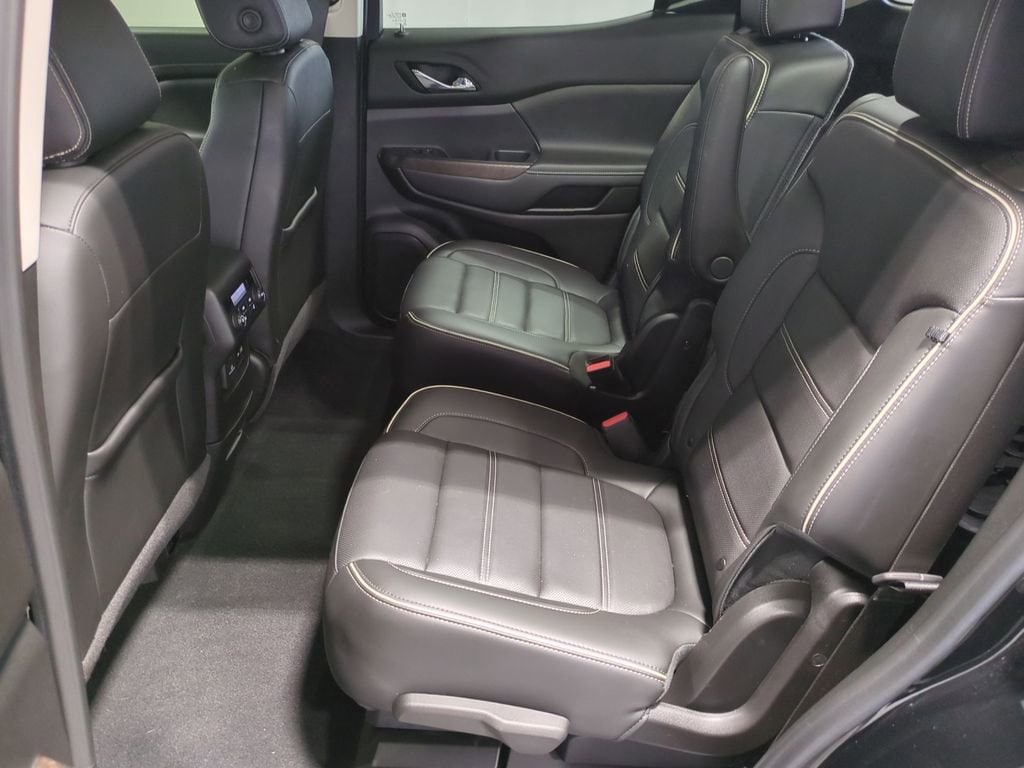 Thumbnail: 2022 GMC Acadia - 22