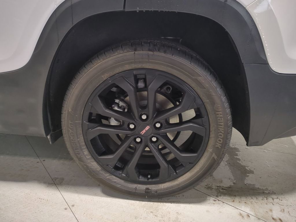 Thumbnail: 2022 GMC Terrain - 14