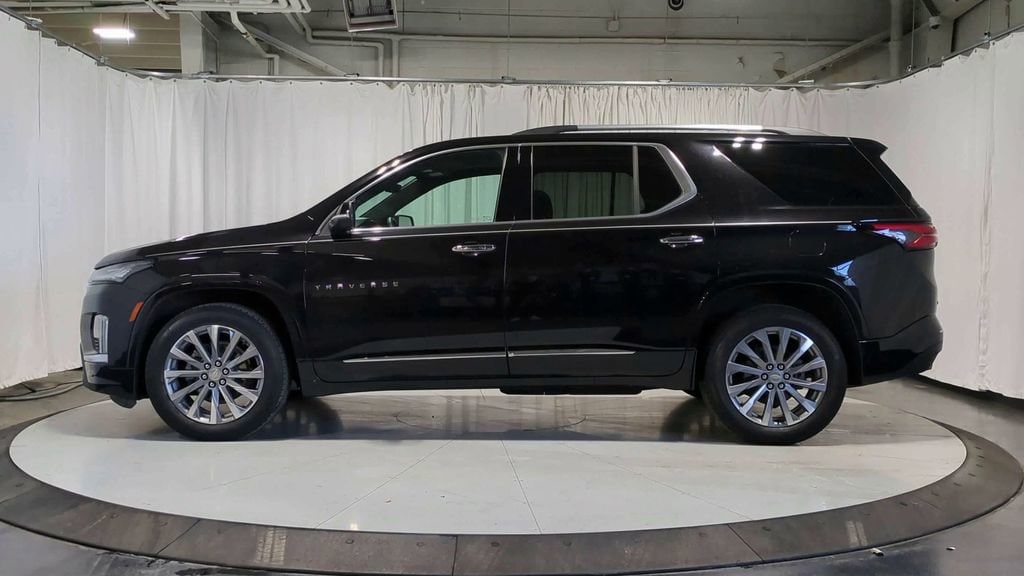Thumbnail: 2023 Chevrolet Traverse - 5