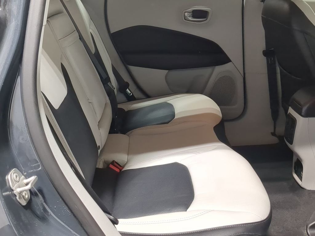 Thumbnail: 2018 Jeep Compass - 34