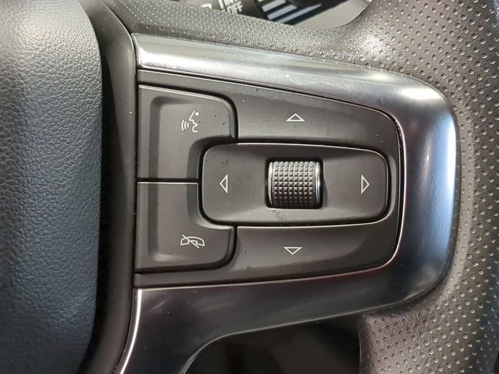 Thumbnail: 2025 Chevrolet Blazer - 35