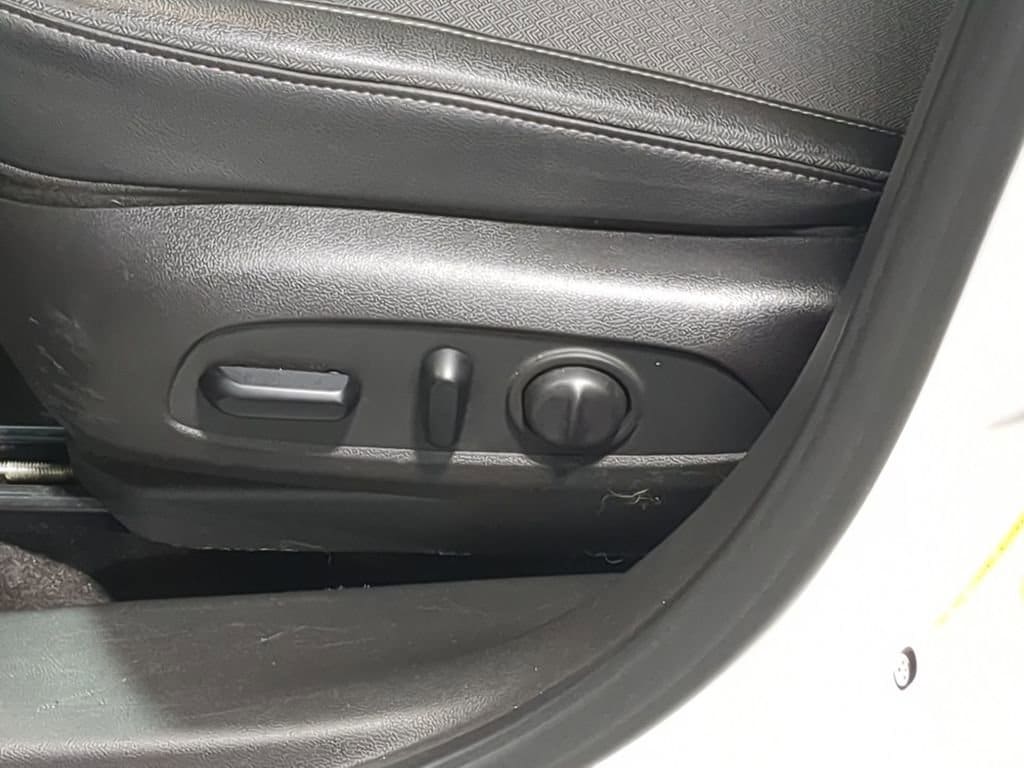 Thumbnail: 2020 Buick Encore GX - 21