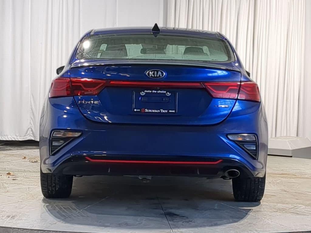 Thumbnail: 2020 Kia Forte - 16