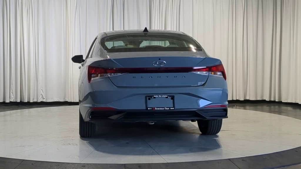 Thumbnail: 2021 Hyundai Elantra - 9