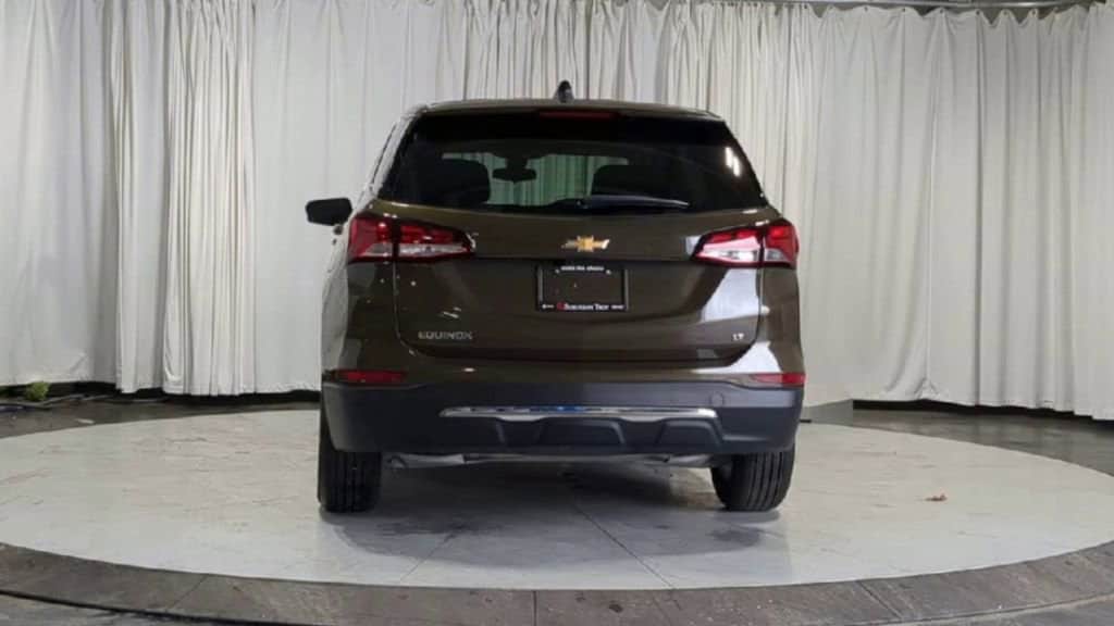 Thumbnail: 2023 Chevrolet Equinox - 9