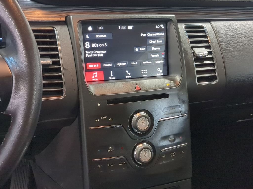 Thumbnail: 2018 Ford Flex - 32