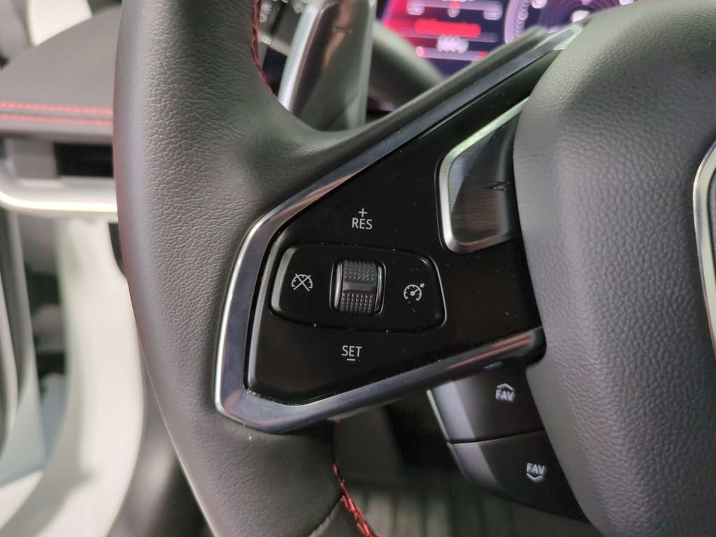 Thumbnail: 2022 Chevrolet Corvette - 21