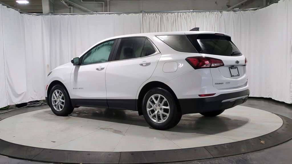 Thumbnail: 2024 Chevrolet Equinox - 6