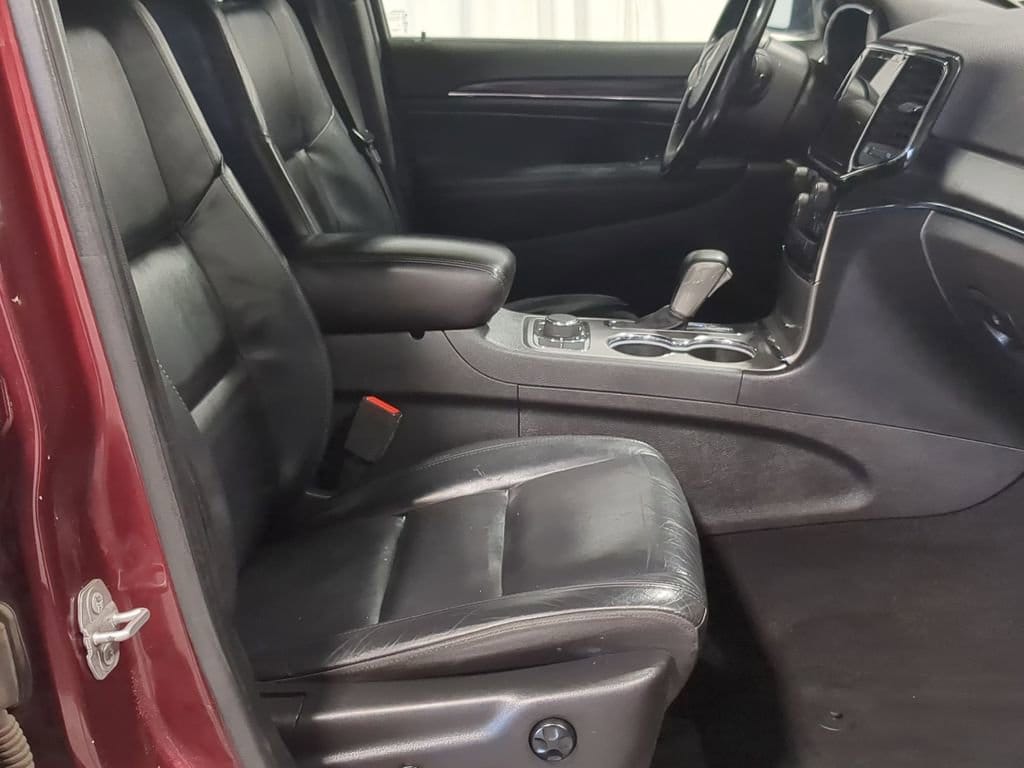 Thumbnail: 2021 Jeep Grand Cherokee - 31