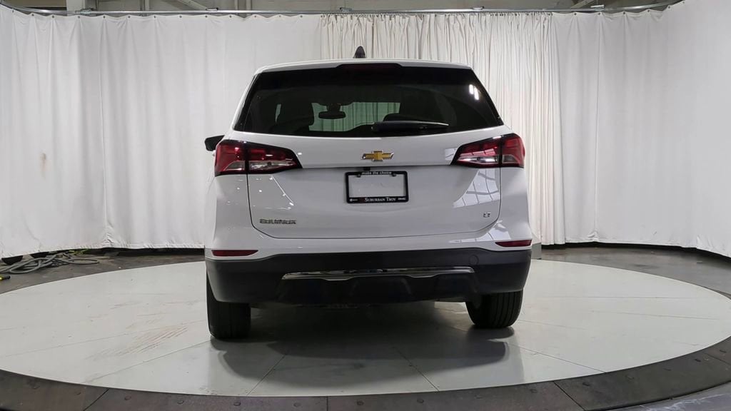 Thumbnail: 2023 Chevrolet Equinox - 9