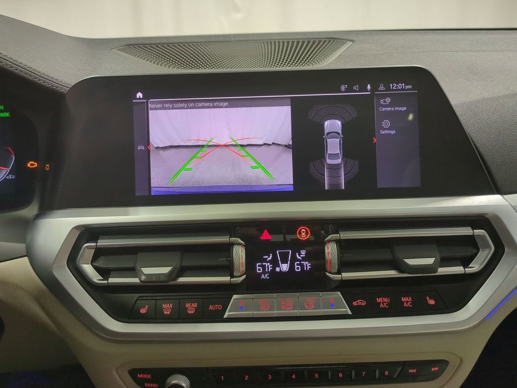 Thumbnail: 2021 BMW 3 Series - 41